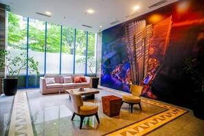 Lobby - Modern 1BR Corner Unit, Pool & Gym Overlooking Cebu City Skyline - Cebu IT Park (Cebu City)