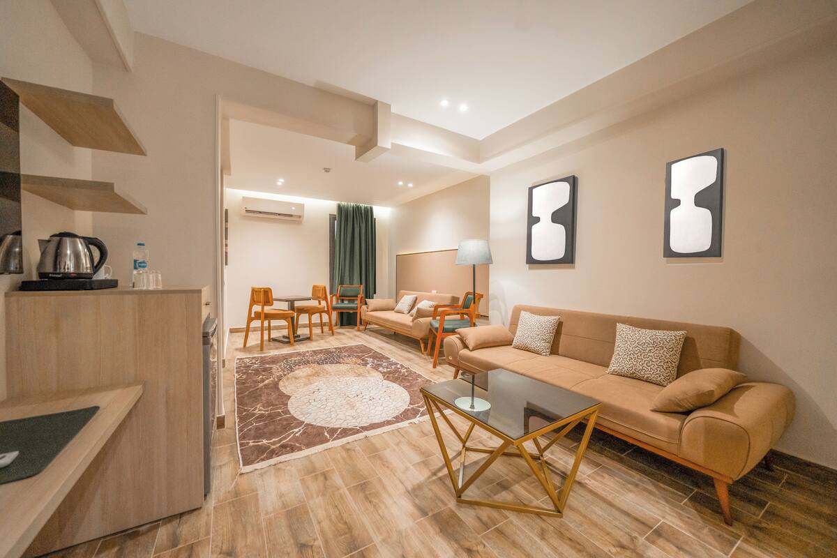 Family Apartment | In-room safe, blackout drapes, iron/ironing board, free WiFi