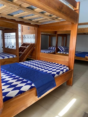 Dormitorio compartido | Wifi gratis
