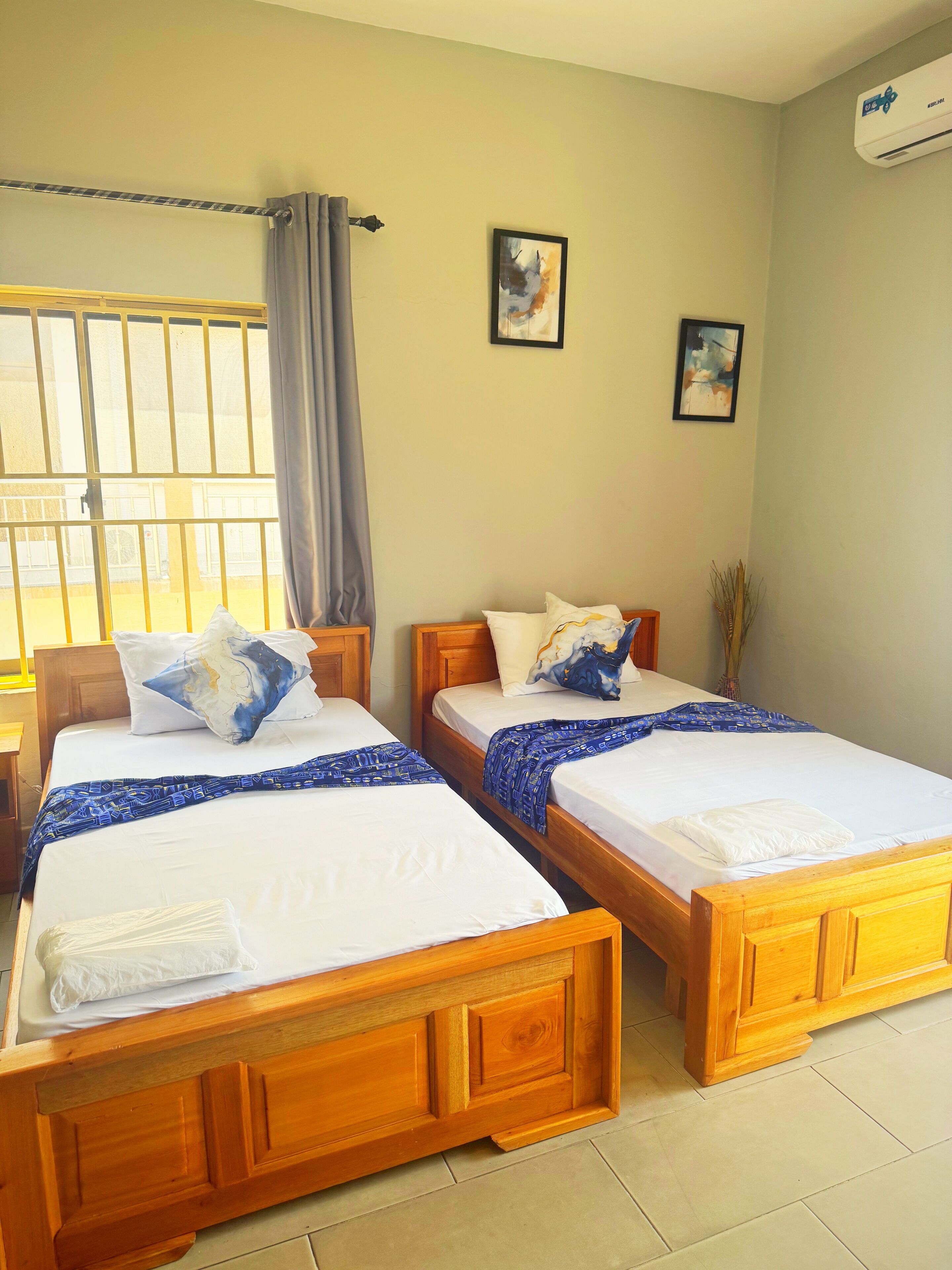 Deluxe Twin Room, Balcony, City View | Free WiFi