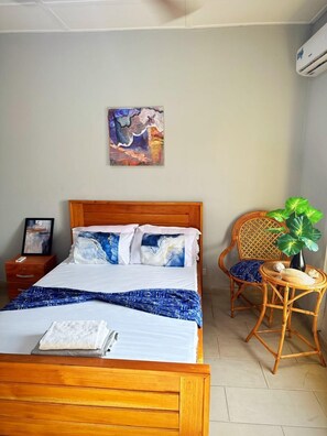 Standard Double Room, City View | Free WiFi - Estepona Playa (Accra)