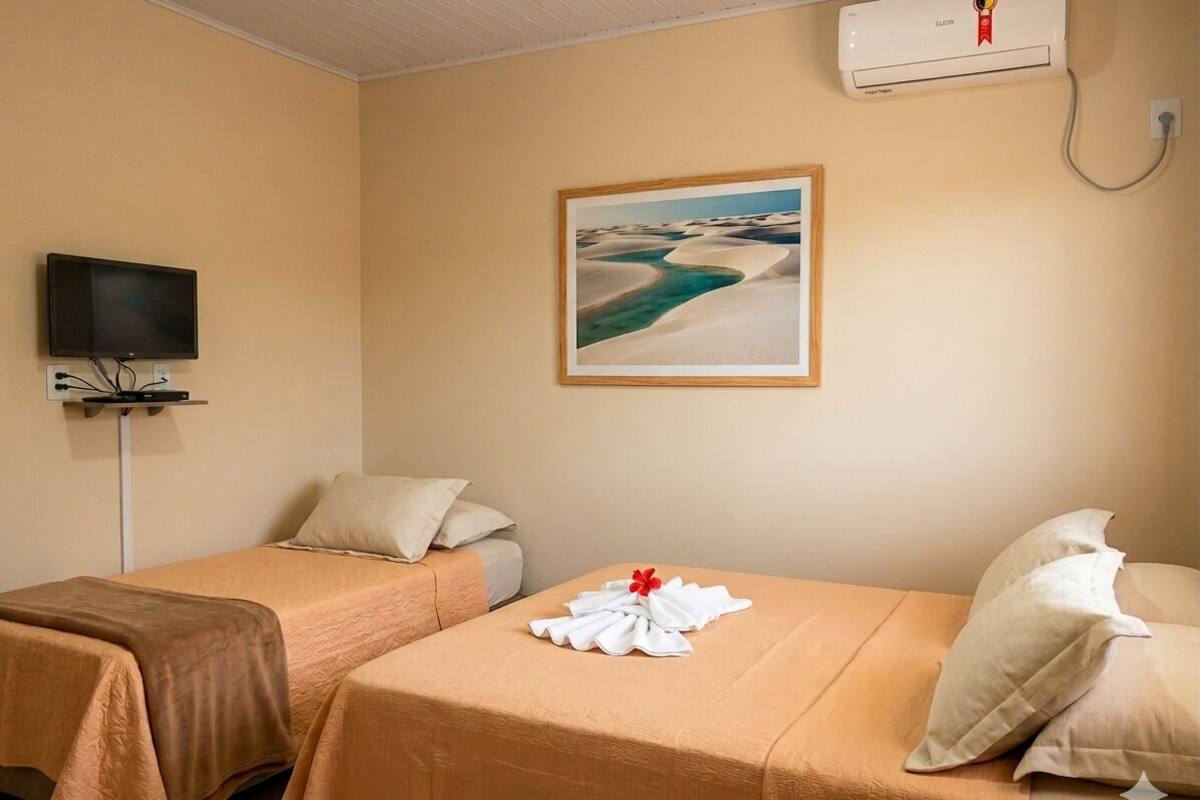 Kamar Triple Standar | Minibar dan Wi-Fi gratis