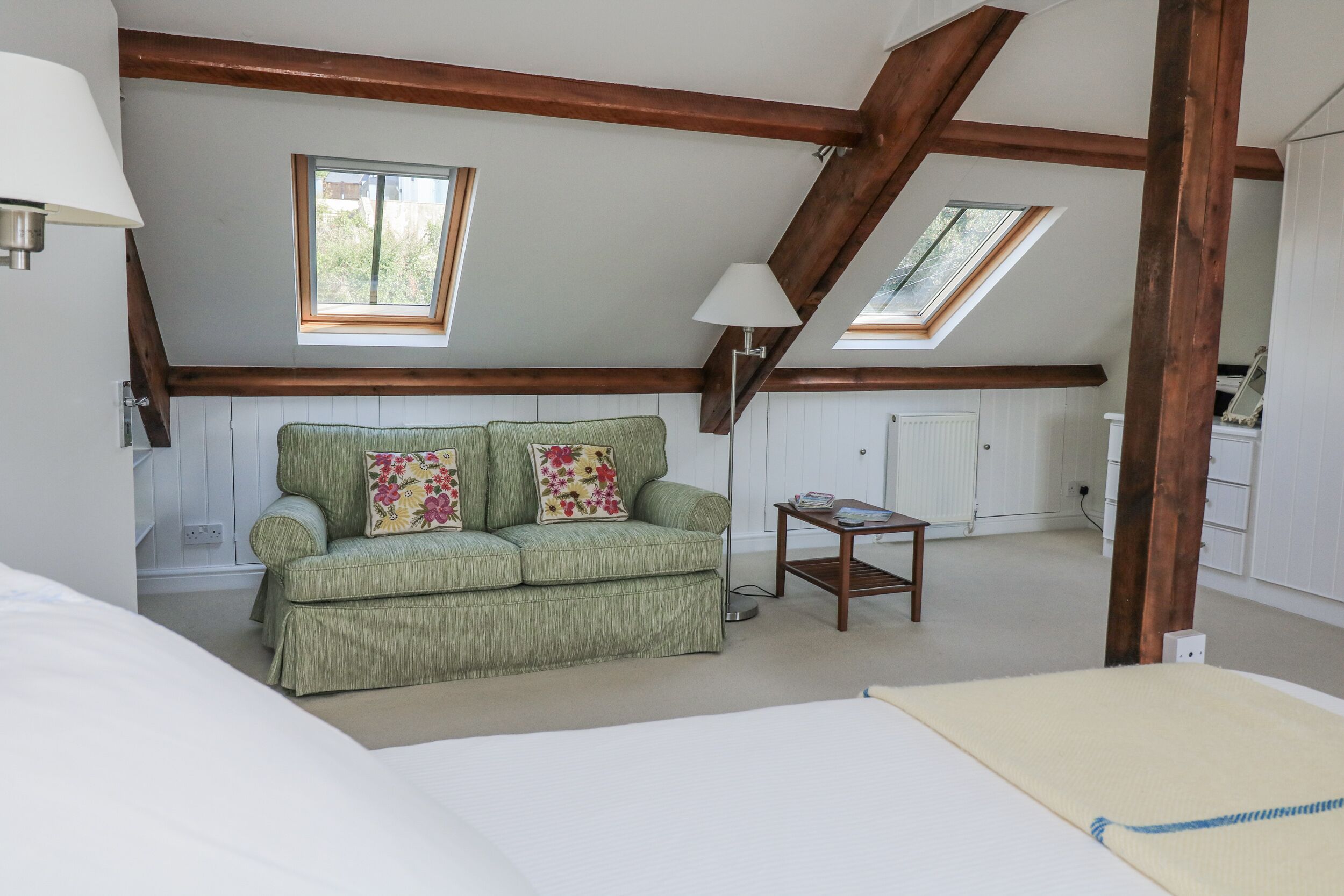 1 chambre, décoration personnalisée, ameublement personnalisé