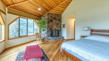 4 chambres, bureau, Wi-Fi gratuit, draps fournis