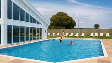 Una piscina techada