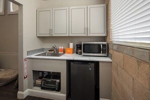 Fridge, microwave, coffee/tea maker, toaster