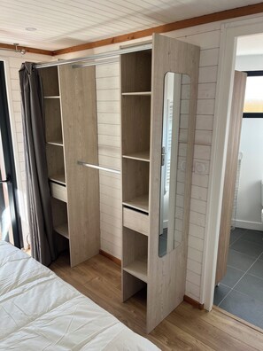 1 bedroom, WiFi, bed sheets - Charming renovated townhouse, comfortable and practical, close to everything! (Biganos)
