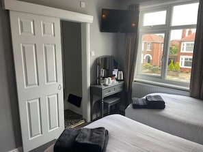 Quarto triplo standard | Wi-Fi de cortesia