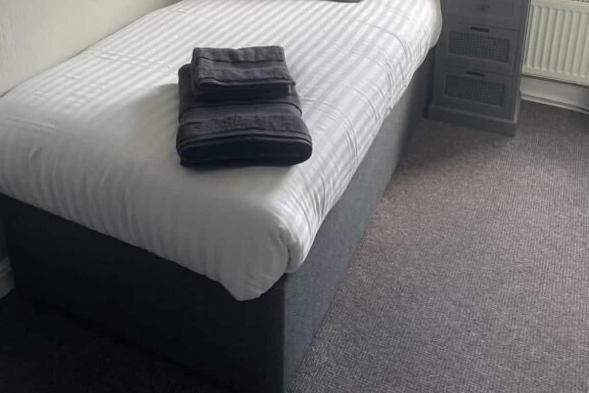 Standard Single Room | WiFi (free)