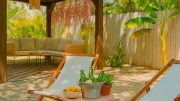 House, Patio | Terrace/patio