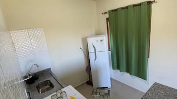 Refrigerador, microondas