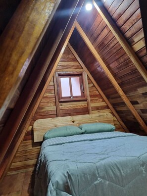 Chalet, patio, vistas a la montaña | Wifi gratis