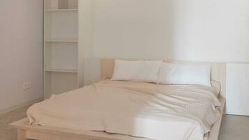 1 Schlafzimmer, Reisekinderbett, WLAN, BettwÀsche