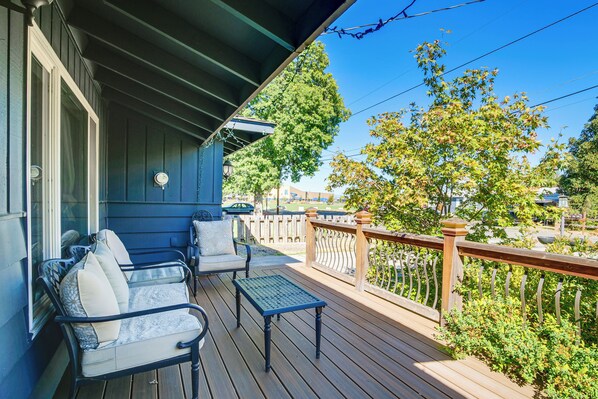 House (3 Bedrooms) | Interior - Walk to Rogue X: Medford Family Home w/ Large Yard (Medford)