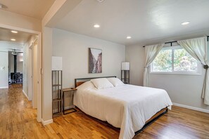 House (3 Bedrooms) | Interior - Walk to Rogue X: Medford Family Home w/ Large Yard (Medford)