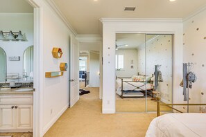 House (6 Bedrooms) | Interior - Outdoor Oasis! Luxe Hilltop Home in San Marcos (San Marcos)