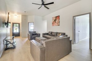 House (4 Bedrooms) | Interior - Fenced-in Yard: Family Home 4 Mi to Dtwn Killeen! (Killeen)