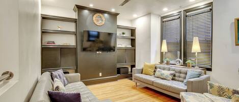 House (2 Bedrooms) | Front of property