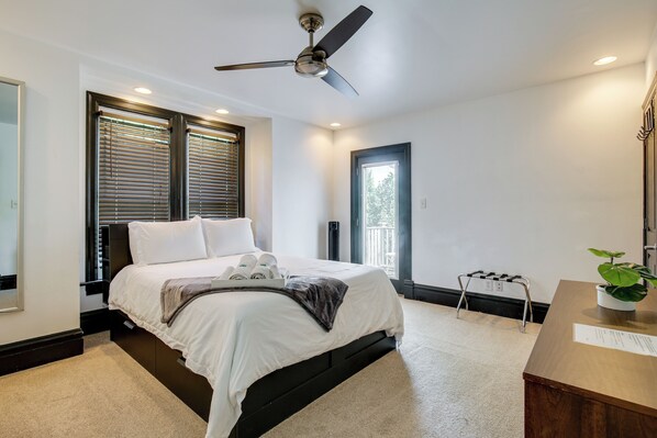 House (2 Bedrooms) | Interior