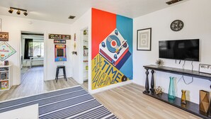 House (2 Bedrooms) | Interior - Time Machine: Games Galore in Lubbock Home By Ttu! (Lubbock)