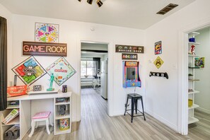 Ev (2 Bedrooms) | İç mekân