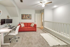 House (3 Bedrooms) | Interior - Family Home w/ Deck: 12 Mi to Downtown Nashville! (Nashville)