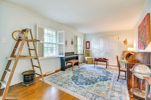 House (4 Bedrooms) | Interior