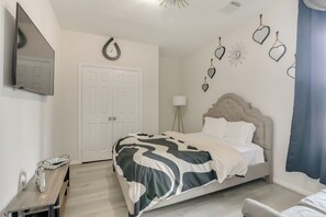 單棟房屋 (2 Bedrooms) | 內  部