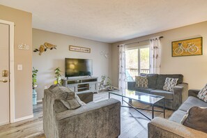 Apartemen (3 Bedrooms) | Bagian depan properti