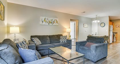 Whimsy on the Hillside!' Family Condo in Branson