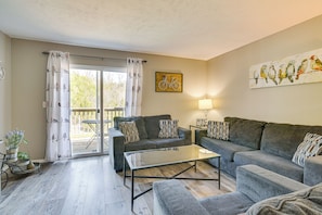 Apartment (3 Bedrooms) | Interior - Whimsy on the Hillside!' Family Condo in Branson (Branson)