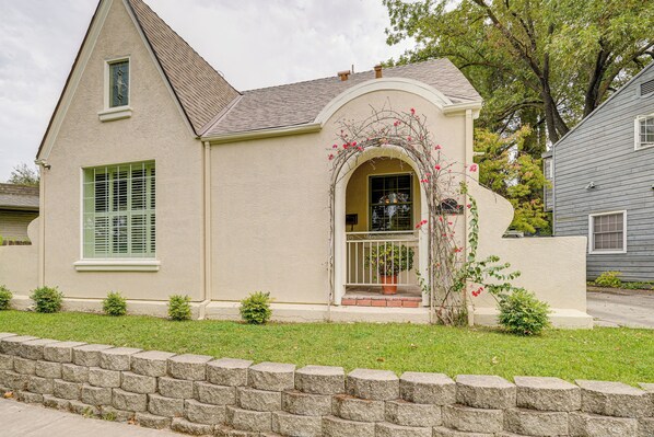 Casa (2 Bedrooms) | Interior