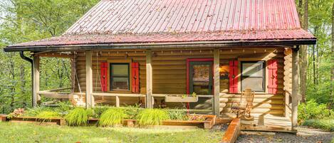 House (2 Bedrooms) | Front of property