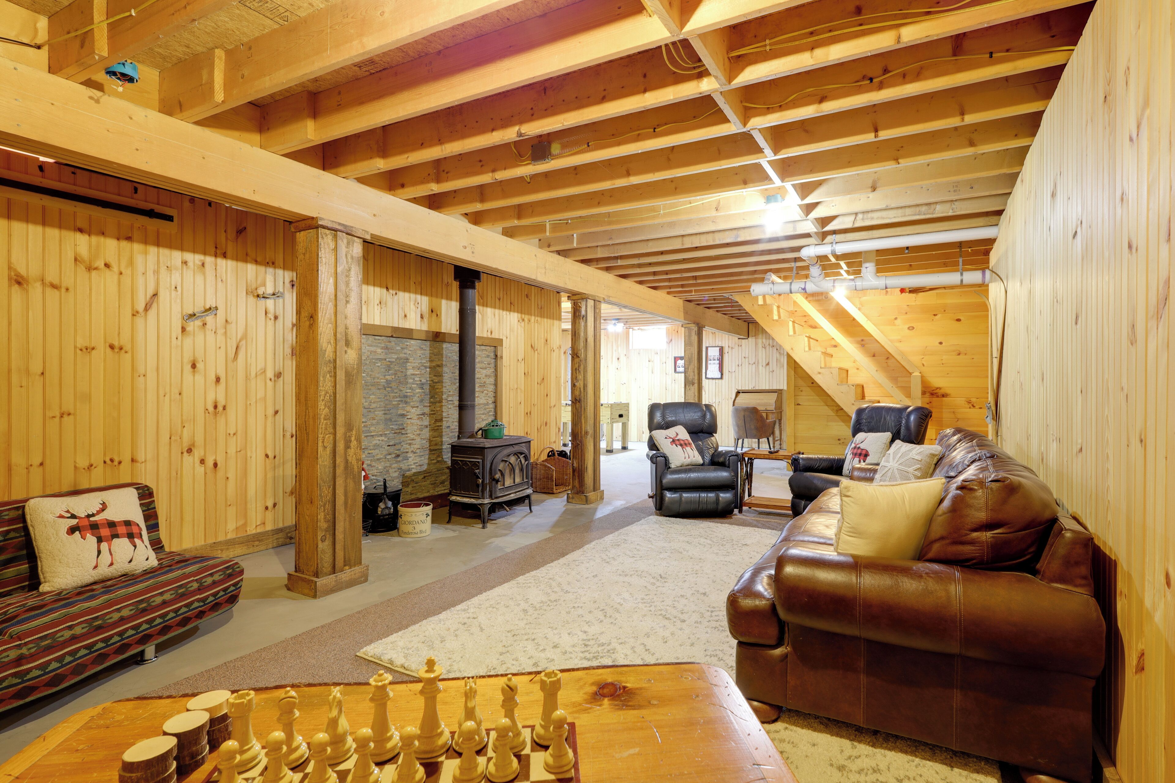 House (4 Bedrooms) | Interior