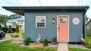 บ้านพัก (1 Bedroom) | ด้านหน้าที่พัก