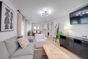 Casa (2 Bedrooms) | Interior