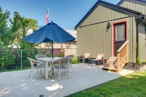 House (2 Bedrooms) | Front of property - 'zen Haven' Lakefront Erie Home w/ Shore Access (Erie)