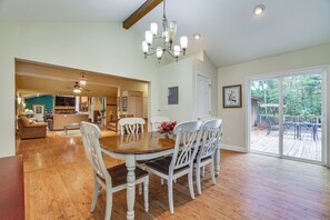 House (3 Bedrooms) | Interior - 7 Mi to Big Boulder Mtn! Home w/ Pet-friendly Yard (Albrightsville)