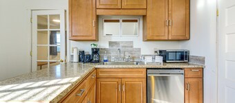 Walkable Location, Fenced Yard: Wickenburg Home!