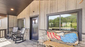 Rumah (Multiple Bedrooms) | Interior