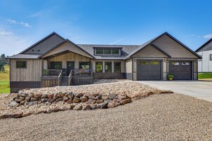 House (Multiple Bedrooms) | Front of property