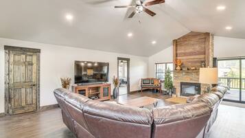 Rumah (Multiple Bedrooms) | Interior