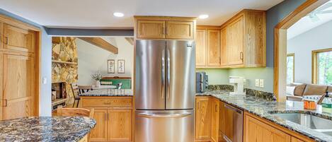 House (2 Bedrooms) | Interior