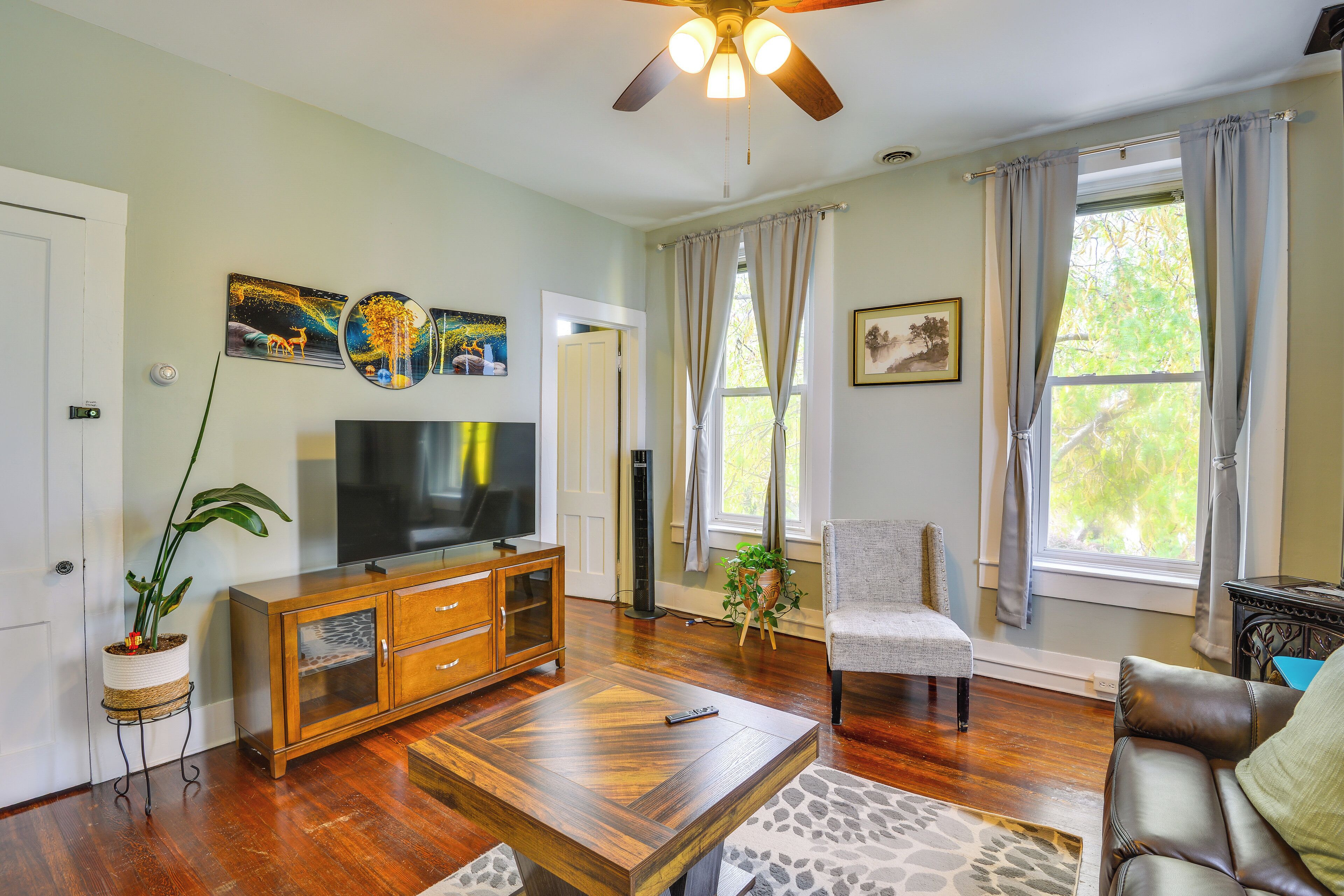 Apartment (2 Bedrooms) | Front of property