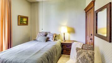 Rumah (5 Bedrooms) | Interior