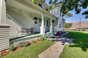 House (5 Bedrooms) | Interior