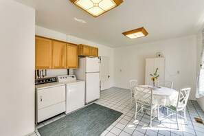 Talo (5 Bedrooms) | Sisätilat
