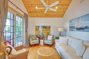 House (2 Bedrooms) | Interior - Walk to Dtwn Syracuse: Private Lake-view Home (Syracuse)
