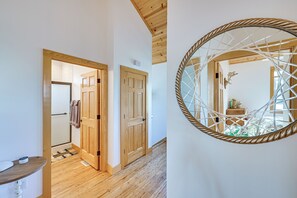 House (2 Bedrooms) | Interior - Walk to Dtwn Syracuse: Private Lake-view Home (Syracuse)