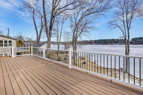 Winter on the Water: Warm & Cozy Thompson Retreat!